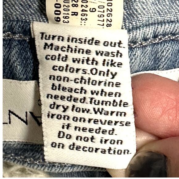 Lane Bryant MidRise Girlfriend Crop Wm Sz 28 Embellished Light Wash Casual Jeans - Picture 9 of 13